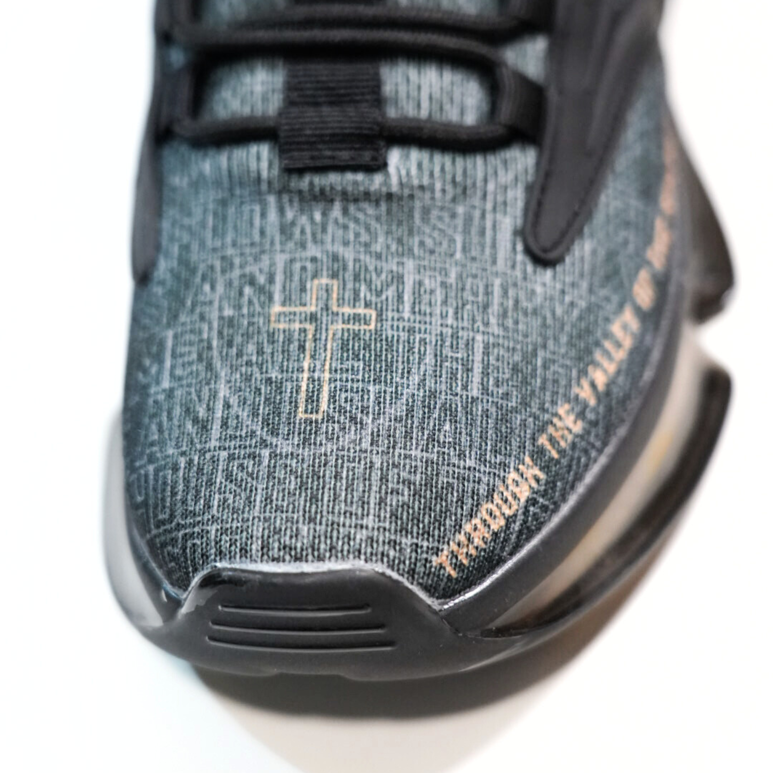 Women's Black Psalm 23s